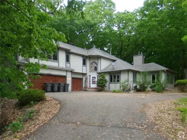 Building Photo - 16740 N Manor Rd Rental