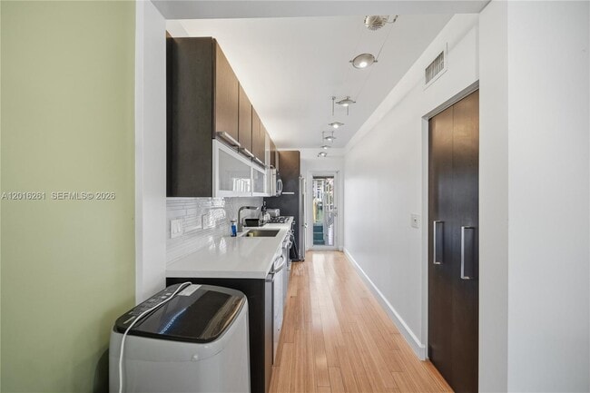 Photo - 7207 Bay Dr Unidad 21