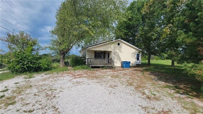 Photo - 3720 N Rainbow Farm Rd House