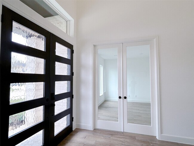 Photo - 29847 Longleaf Grv Ln