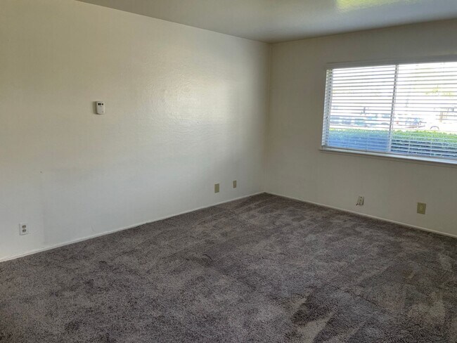 Photo - 1BR/1BA Tri-plex unit in West San Jose Unit 1