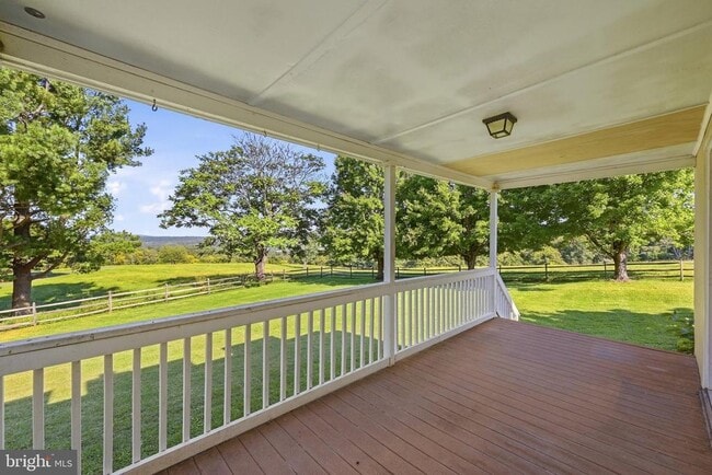 5646 Merry Oaks Rd