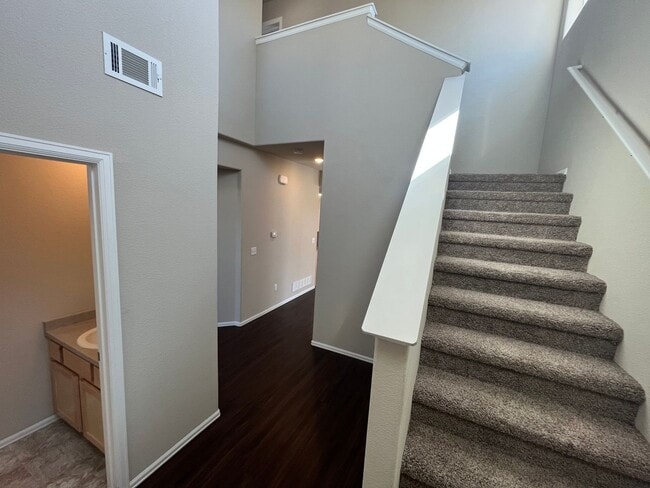 Photo - 5551 W 29th St