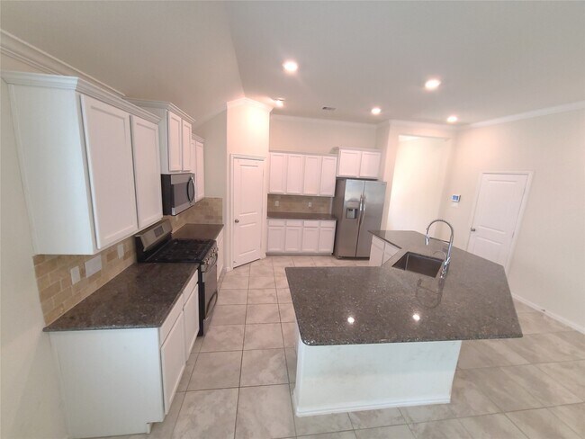 Photo - 412 Auburn Pines Dr