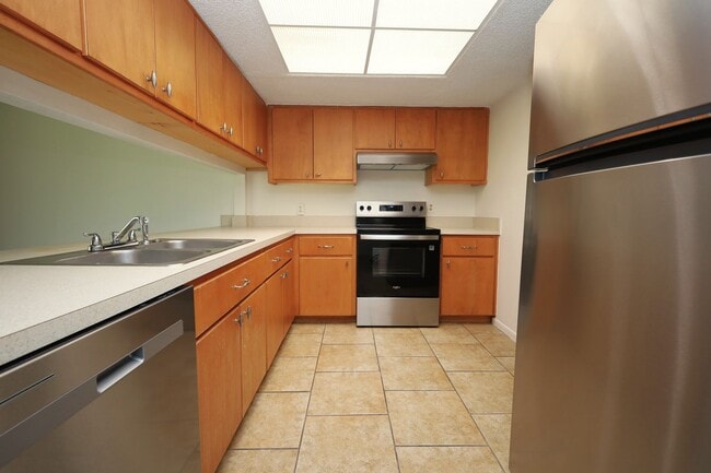 Photo - 1307 Baytree Dr