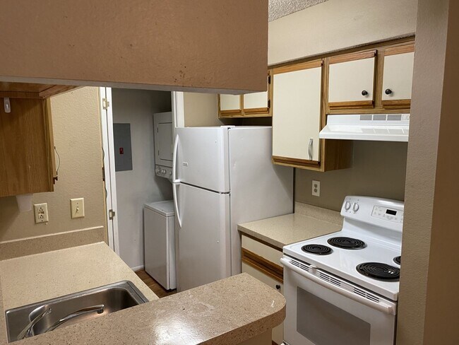 Photo - Modern 1-Bedroom Apartment with Amenities in Altamonte Springs