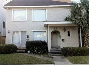 Photo - 601 W Polk St Apartment Unit 1