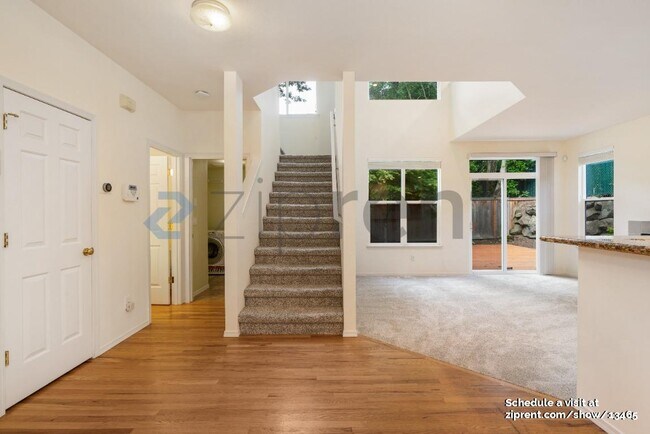 Photo - 15150 NE 8th Pl