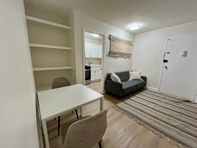 Photo - 2401 H St NW Unit 807