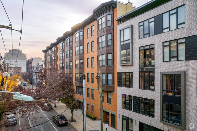 Photo - Thomas Jefferson II Apartments