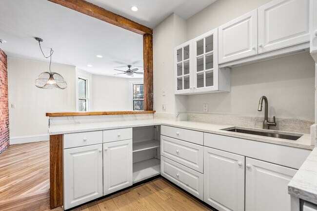 Photo - 5 Fairbanks St Unit 2