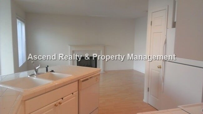 Photo - 15133 NW Fawnlily Dr