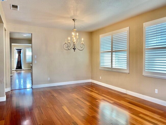 Photo - 1896 Bankston Dr