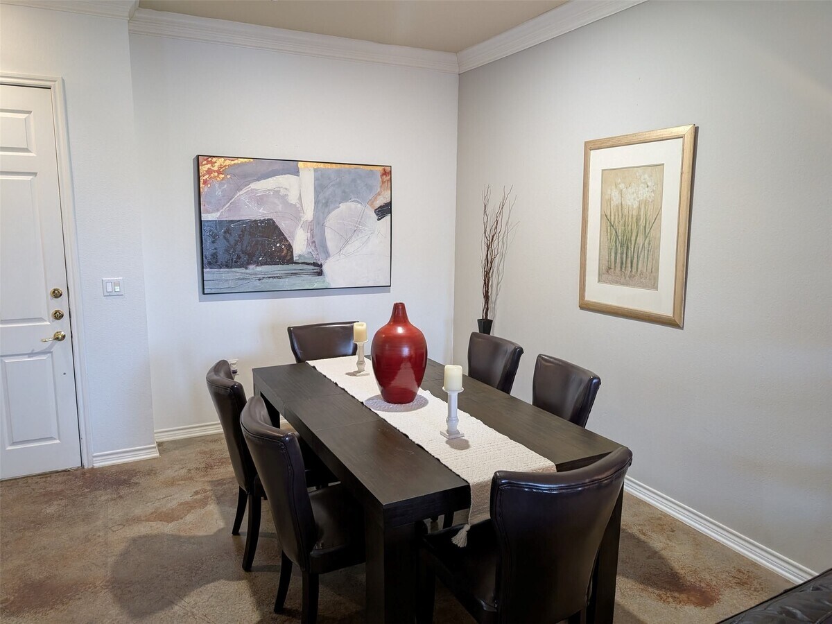 Photo - 2400 McCue Rd Unidad 136