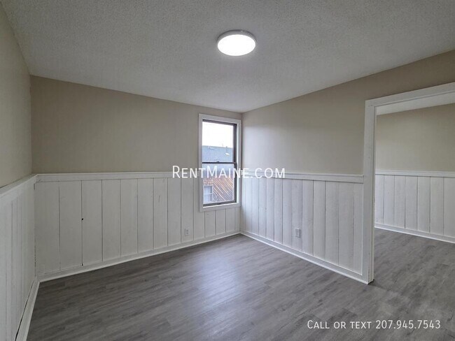 Photo - 132 Spring St Unit 5