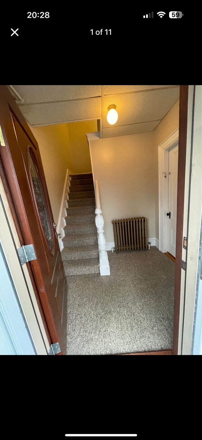 Building Photo - 187 Grove St Unit 1 Rental