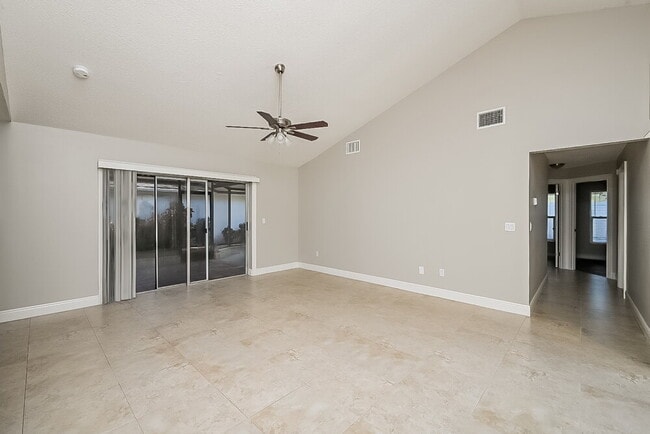 Photo - 5944 Birchwood Dr