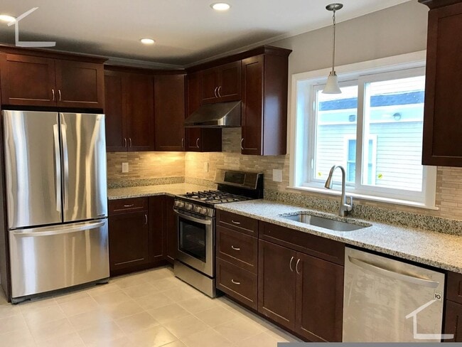 Photo - Awesome 4 bed 2 bath in Brighton.... Starting May 1st!