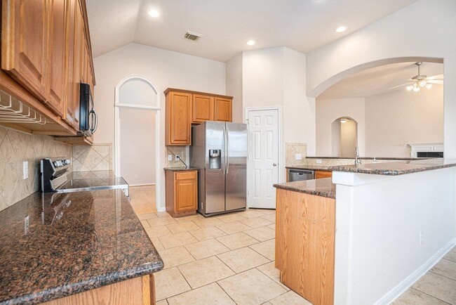 2517 Flycatcher Cove Dr