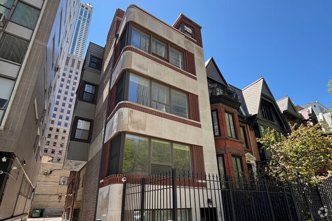 Building Photo - 117 E Bellevue Pl Rental