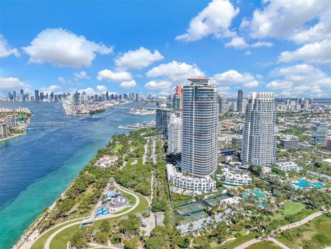 Photo - 100 South Pointe Dr Unit 801