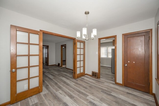 Photo - 10446 St Charles Rock Rd