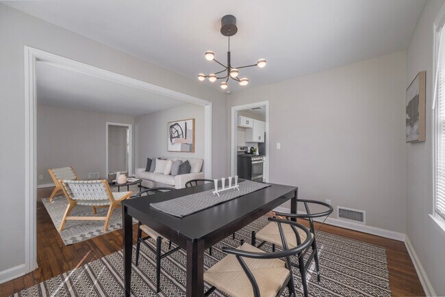 Photo - 1251 Richland Rd SW