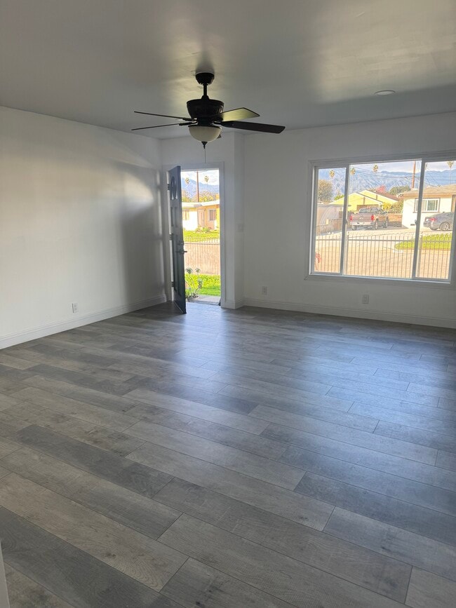 Photo - 1302 E Mardina St