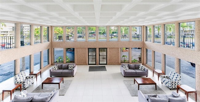 Photo - 9440 SW 8th St Unidad 308