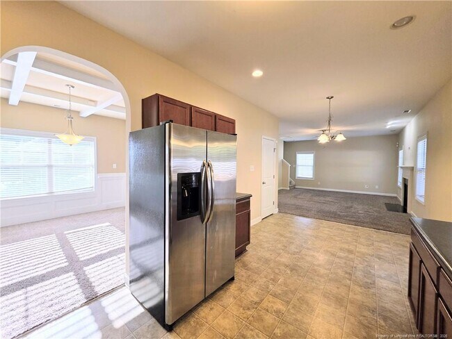 Photo - 389 Roanoke Dr