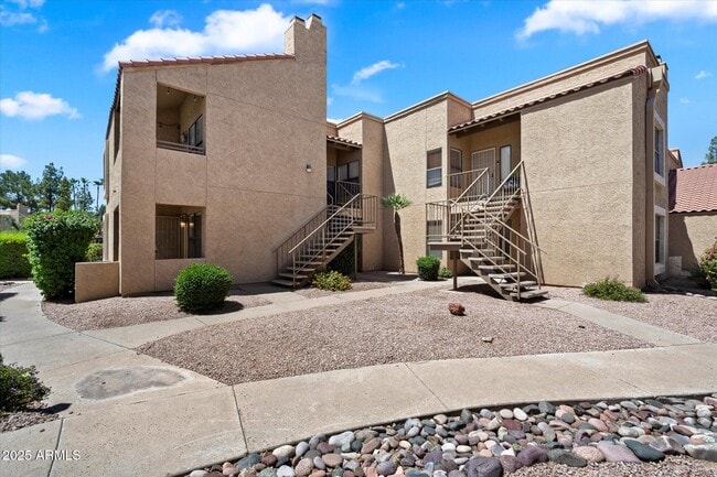 Building Photo - 8787 E Mountain View Rd Unit 1106 Rental