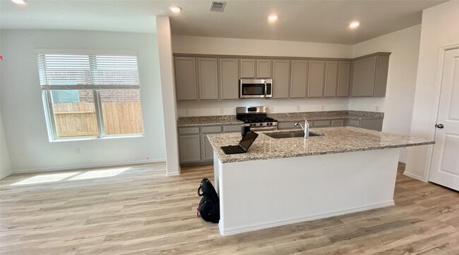 Photo - 26610 Daylily Grove St