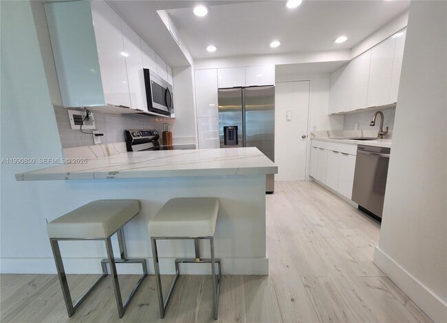 Photo - 3505 S Ocean Dr Unit 515
