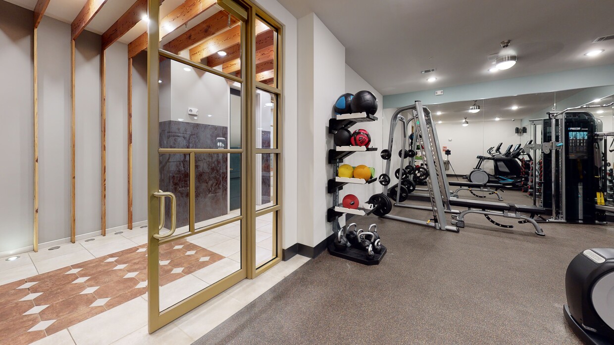 Photo - Hoffler Place Apartments