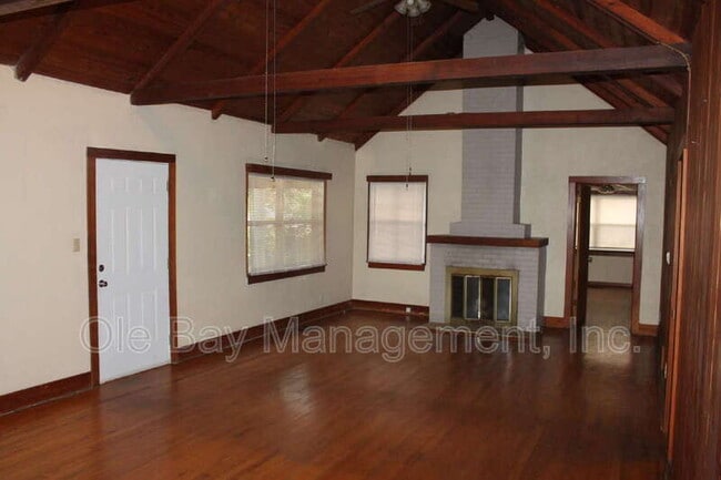 Photo - 855 Azalea Rd