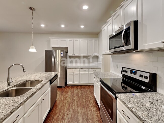 Photo - 234 McBee Pl