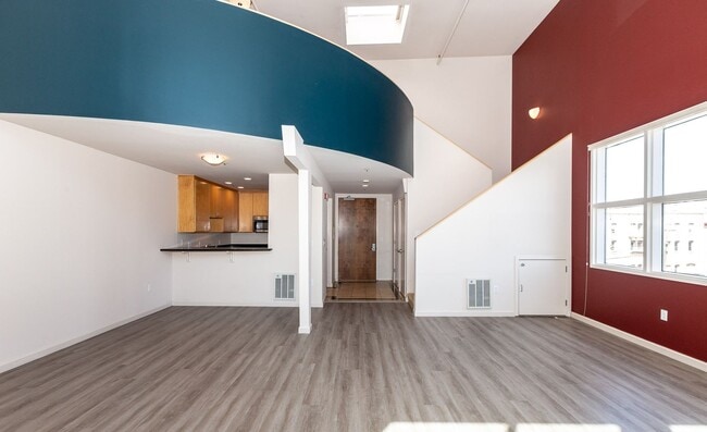 Photo - Outside Portfolio Unit 49 Zoe Street #12