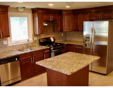 Photo - 10 Whiting Way Townhome