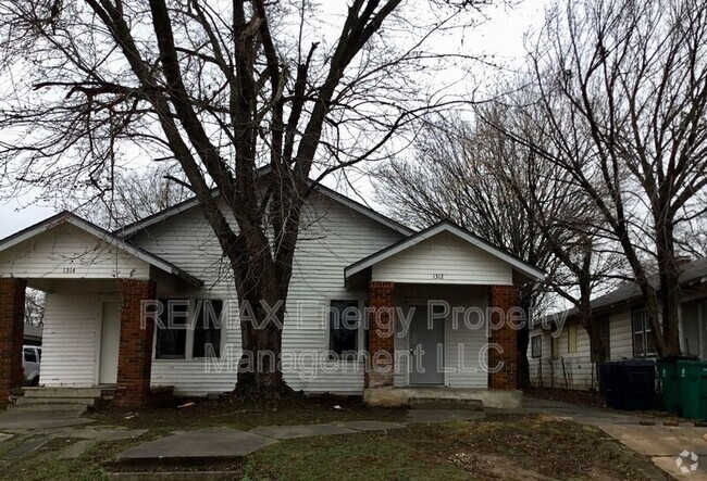 Building Photo - 1314 NE 17th St Rental