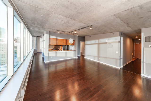 Photo - 611 S Wells St Condo