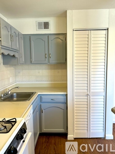 Photo - 87 Towne House Rd Unidad 87