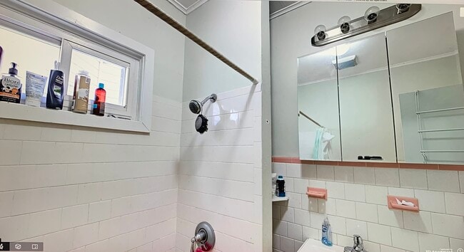 Photo - 378 Washington St