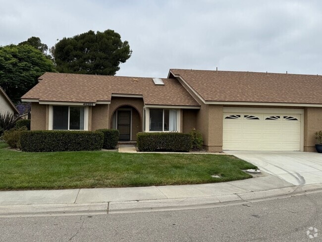Building Photo - Large Home in Leisure Village - Premier Se...