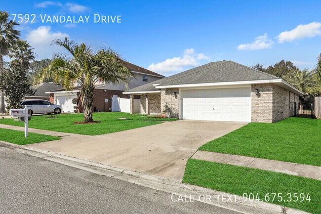 Photo - 7592 Vandalay Dr