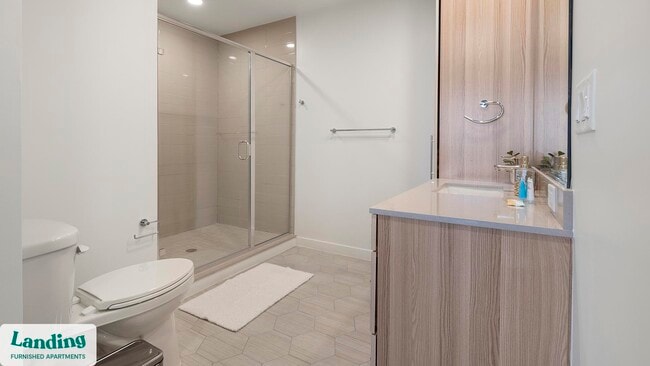 5201 Leesburg Pike Unit 435
