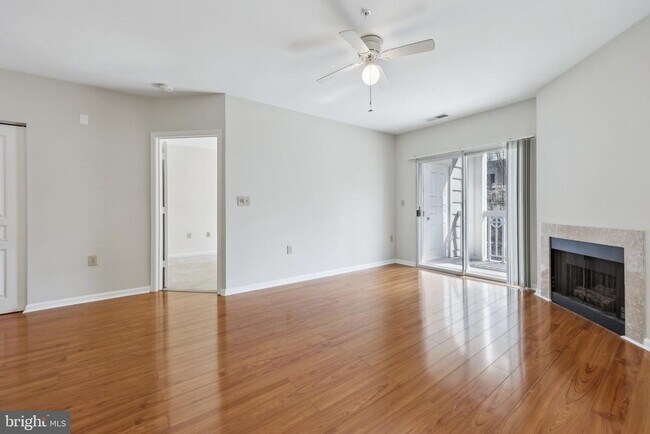 Photo - 12919 Alton Square Unit 302