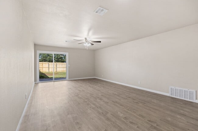Photo - Fully Renovated 3 Bedroom Duplex in the he...