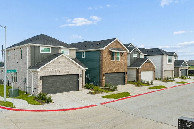 Building Photo - Summerwell Marvida