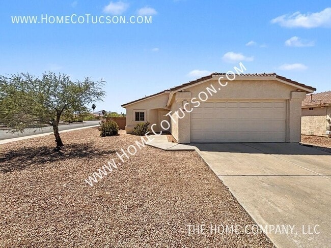 Building Photo - 6619 W Wenden Way