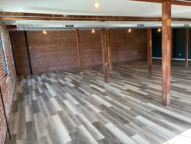 Bartley Building-5054 W. St. Rd. 56